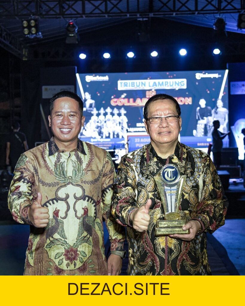 Proudly, Universitas Teknokrat Indonesia Receives Award for Innovation in Thesis Defense Sessions via Metaverse – Center of Excellence - dezaci