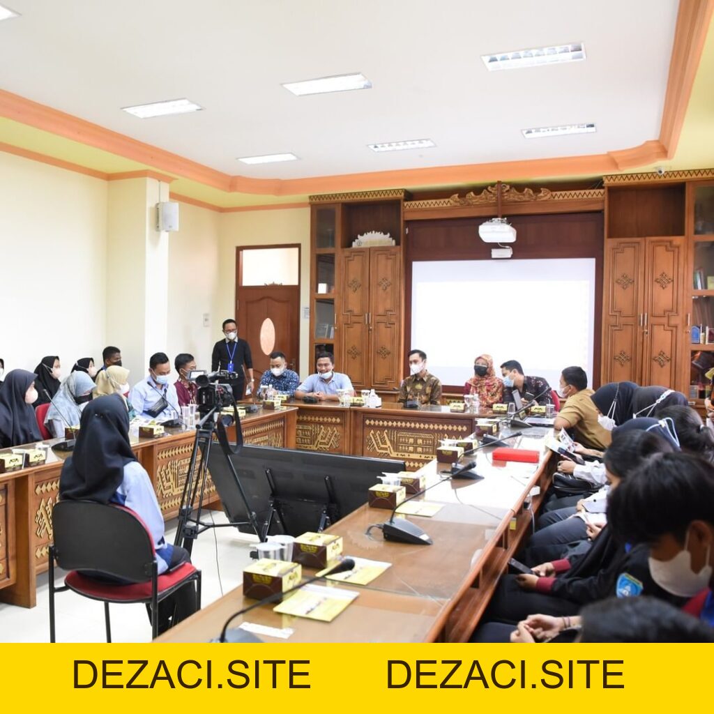 The Best Teknokrat University, PTS ASEAN received a visit from Bina Karsa Sriwijawa Vocational School, OKU Regency, South Sumatra – Center of Excellence - dezaci