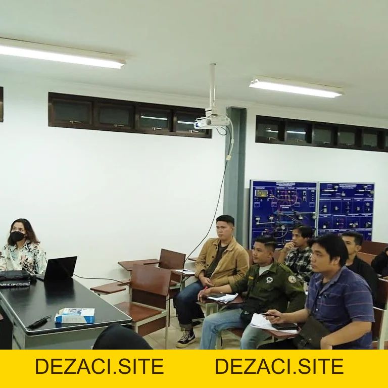 Electrical Engineering students from the Faculty of Engineering and Computer Science conducted research on electric racing cars with the Arjuna Team, Gadjah Mada University, Yogyakarta. – Center of Excellence - dezaci