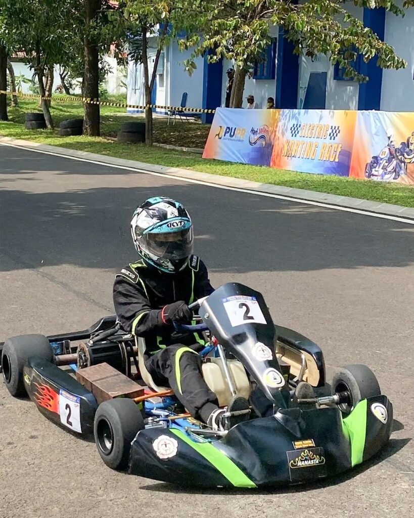 The Teknokrat University Electric Go-kart Team became the second runner-up in the 2026 Electric Karting Race competition. – Center of Excellence - dezaci