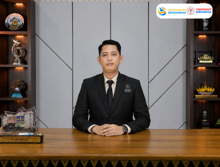 Software Development Workshop for Students of Cendikia Farma Husada Pharmacy Vocational School – Center of Excellence - dezaci